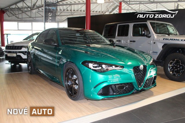 Alfa Romeo Giulia Quadrifoglio 2.9 V6 Bi-Turbo, 382kW, A, 5d.