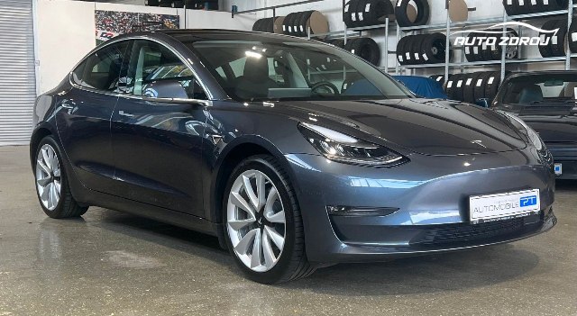 Tesla Model 3 Long Range Dual Motor AWD, 366kW, A, 5d.