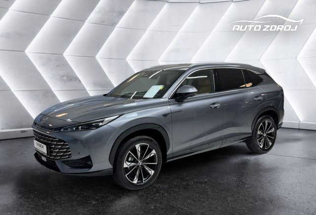 MG HS Luxury 1.5 T-GDI FWD, 125kW, A, 5d.