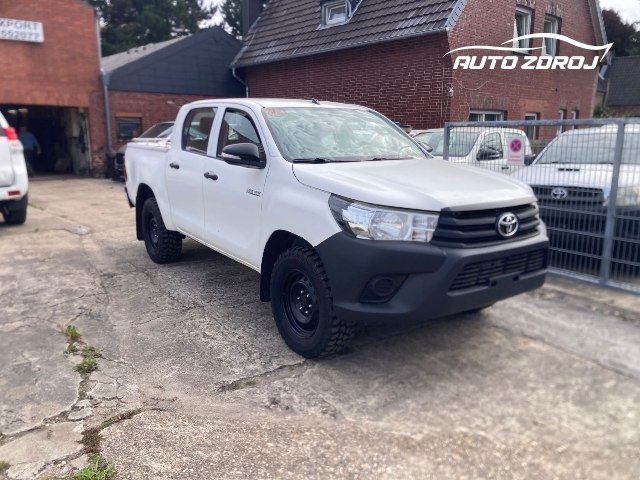Toyota Hilux DoubleCab 2.4 D-4D 4WD, 110kW, M6, 5d.