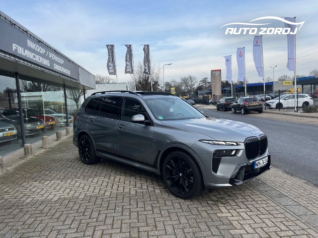 BMW X7 xDrive 40d M-Sportpaket, 259kW, A8, 5d.