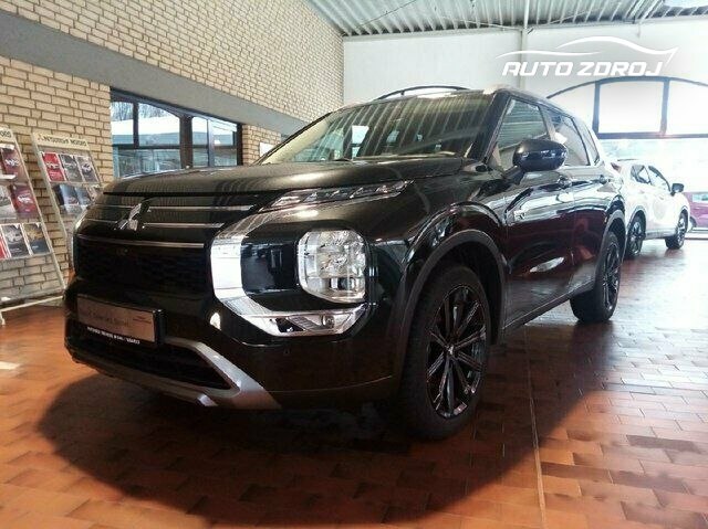 Mitsubishi Outlander PHEV 4WD, 225kW, A, 5d.