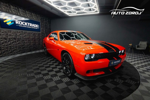 Dodge Challenger GT 3.6 V6 4x4, 227kW, A, 2d.