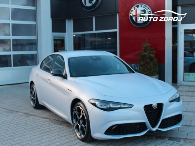 Alfa Romeo Giulia Competizione Q4 2.0 Turbo, 206kW, A, 5d.