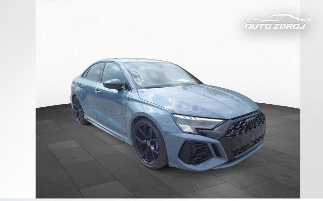 Audi RS3 2.5 TFSI quattro S-tronic, 294kW, A7, 5d.
