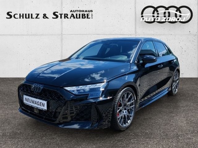 Audi RS3 Sportback 2.5 TFSI quattro S-tronic, 294kW, A7, 5d.