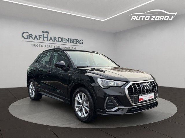 Audi Q3 S-Line 35 TFSI S-tronic, 110kW, A7, 5d.