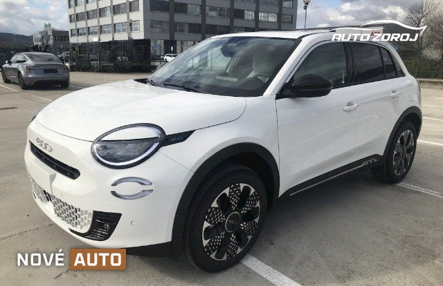 Fiat 600 La Prima 1.2T e-Hybrid, 107kW, A, 5d.