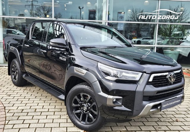 Toyota Hilux DoubleCab Invincible 2.8 D-4D 4WD, 150kW, A6, 5d.