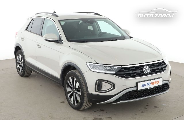 Volkswagen T-Roc Move 1.5 TSI DSG, 110kW, A, 5d.