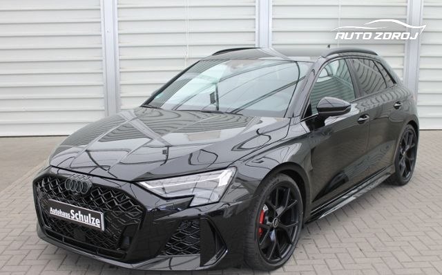 Audi RS3 Sportback 2.5 TFSI quattro S-tronic, 294kW, A7, 5d.