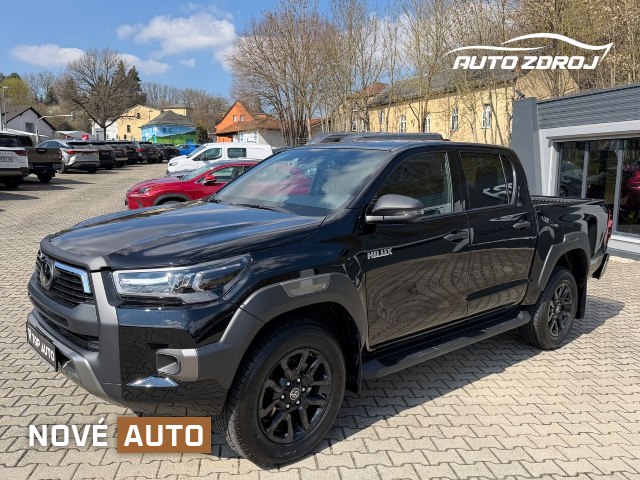 Toyota Hilux DoubleCab Invincible 2.8 D-4D 4WD, 150kW, A6, 5d.