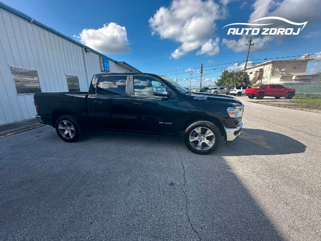Dodge RAM 1500 CrewCab 5.7 V8 4WD, 295kW, A, 5d.