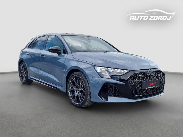 Audi RS3 Sportback 2.5 TFSI quattro S-tronic, 294kW, A7, 5d.