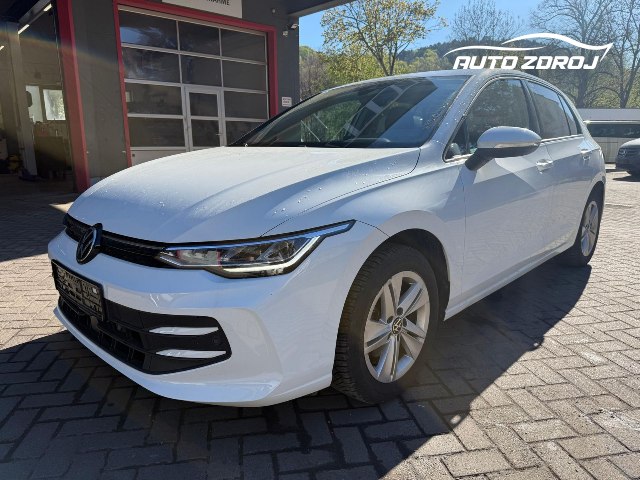 Volkswagen Golf Life 1.5 eTSI DSG, 110kW, A, 5d.