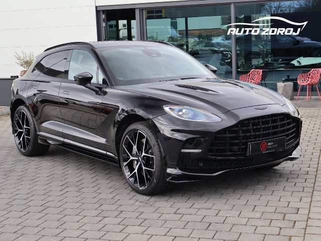 Aston Martin DBX 707 4.0 V8, 520kW, A9, 5d.