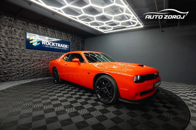 Dodge Challenger GT 3.6 V6 4x4, 227kW, A, 2d.