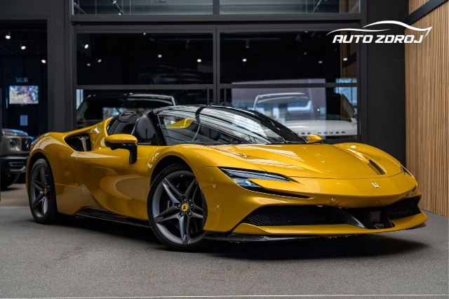 Ferrari SF90 Spider 4.0 V8, 735kW, A8, 2d.