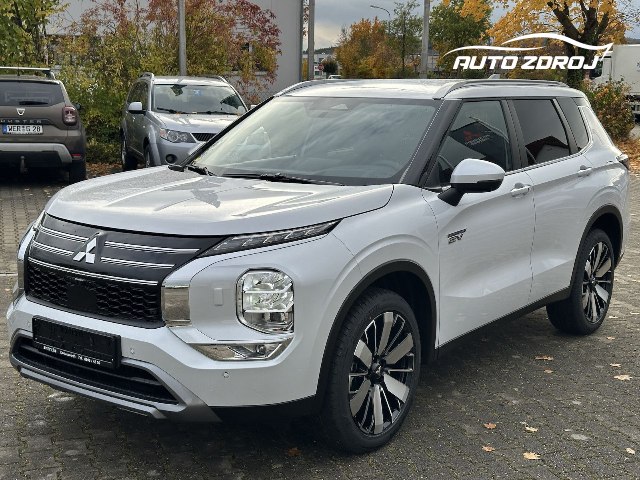 Mitsubishi Outlander PHEV 4WD, 225kW, A, 5d.