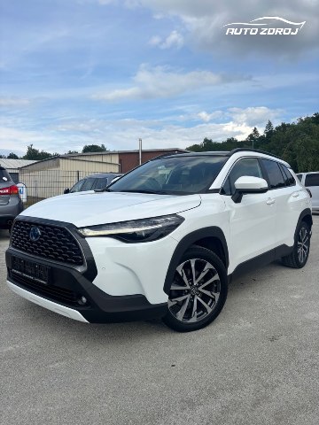 Toyota Corolla Cross Team D 2.0 VVT-i Hybrid FWD, 112kW, A, 5d.