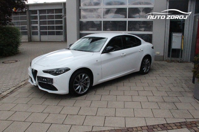 Alfa Romeo Giulia Ti Q4 2.0 Turbo, 206kW, A, 5d.
