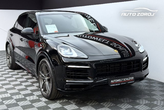 Porsche Cayenne E-Hybrid Tiptronic, 250kW, A8, 5d.