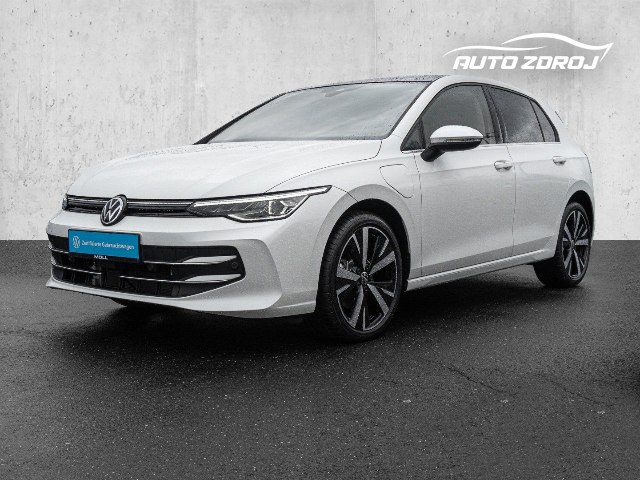 Volkswagen Golf Style 1.5 eHybrid DSG, 150kW, A, 5d.