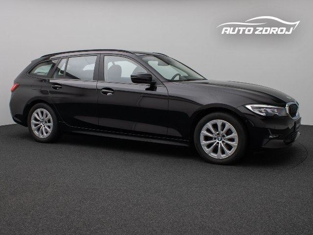 BMW rad 3 Touring 320d, 140kW, A8, 5d.