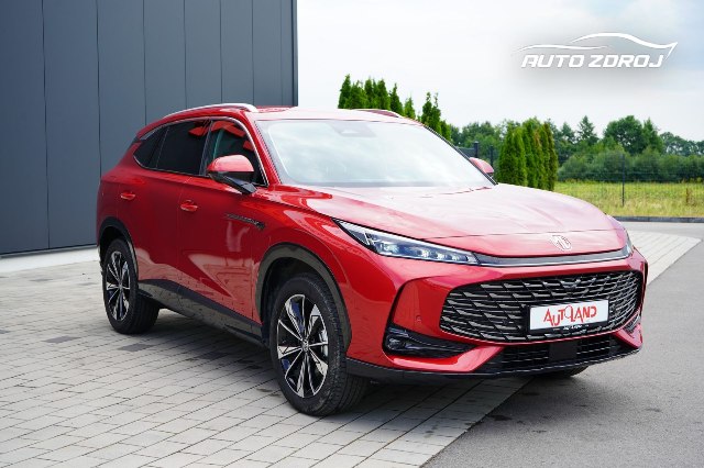 MG HS Luxury 1.5 T-GDI FWD, 125kW, A, 5d.